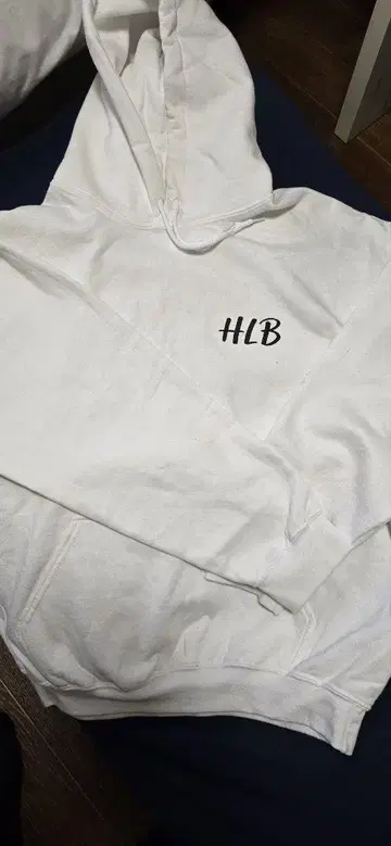 화이트 후드티 HLB 자수 빨간색 캐릭터