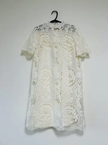 컨디션 최상 Forever21 전체 레이스 화이트 원피스