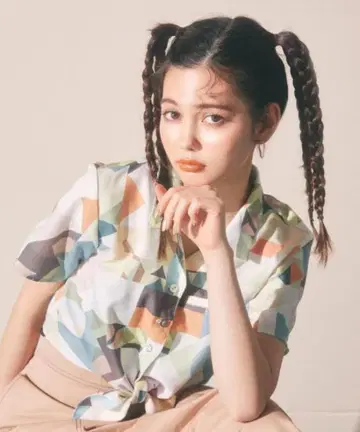 오리지널 지오메트릭 앞매듭 셔츠 스커트 세트