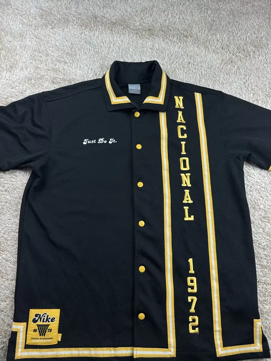 Nike Short Sleeve Jersey M