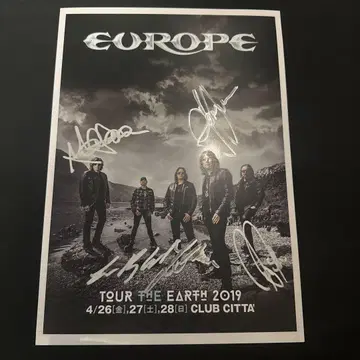 EUROPE TOUR THE EARTH 2019 친필 사인 사진 포스터