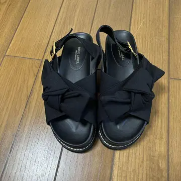 블루 라벨 샌들