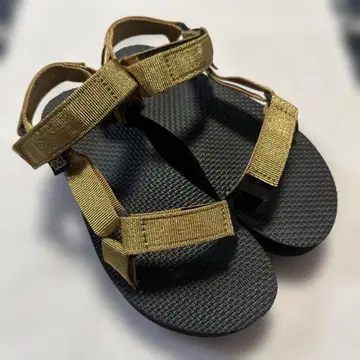 teva 플랫 폼 유니버셜 스포츠 샌들 여성용 통굽 22