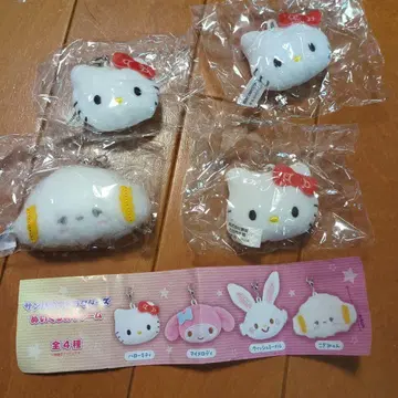 산리오 캐릭터즈 봉제 인형 참 헬로키티 & 코기민 세트