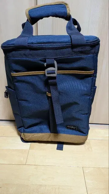 EDDIE BAUER 네이비 보냉 백팩