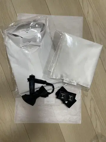 트리트 드레싱 신랑 셔츠 나비 넥타이 커프스 치프 4종 세트