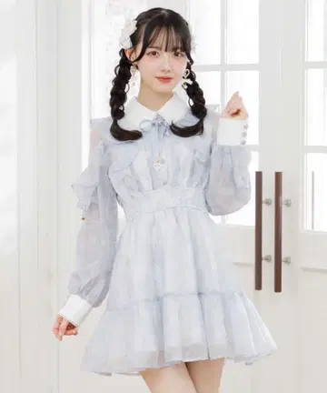 꽃무늬 미니 원피스 긴팔