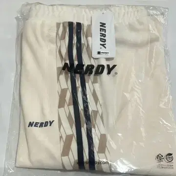 NERDY 팬츠 크림 L