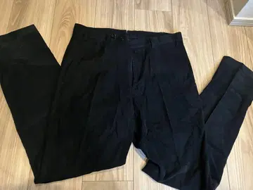 살바토레 페라가모 블랙 코듀로이 슬랙스