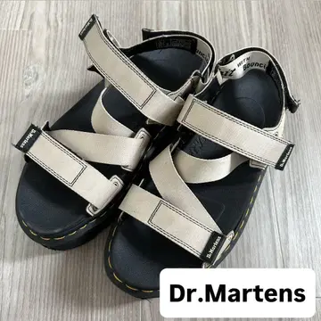 닥터마틴 킴버 통굽 샌들