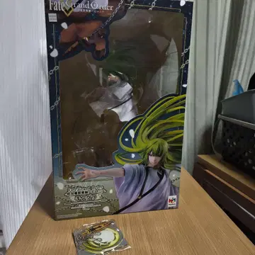 메가하우스 FGO 1/7 킹 엘르키두 피규어