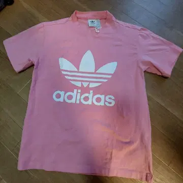아디다스 핑크 티셔츠 XS