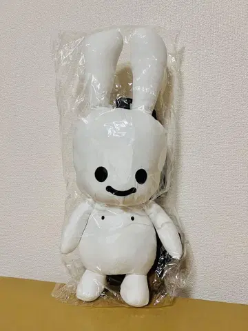 CUNE 숄더백 토끼 백 화이트