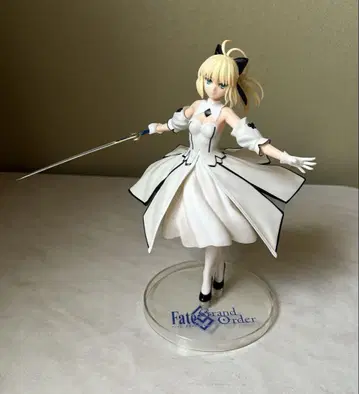 Fate/Grand Order 세이버 피규어