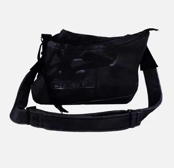 aesynctx CRASHED CAR BAG