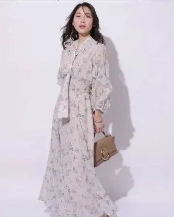 아푸와이저 리셰 뉘앙스 플라워 원피스