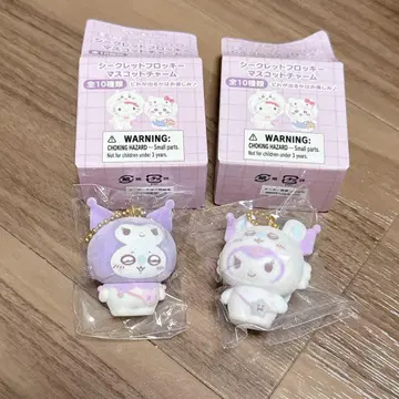 산리오 치이카와 (먼작귀) 시크릿 플로키 마스코트 참 모몽가 쿠로미