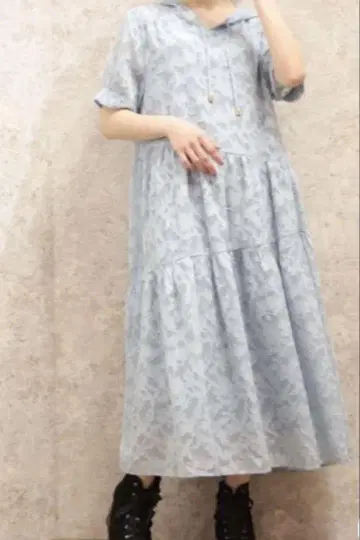 axes femme 엑시즈팜 시어 자카드 후드 원피스 그레이