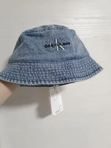 미사용 새상품 캘빈클라인 Calvin Klein 데님 버킷 햇