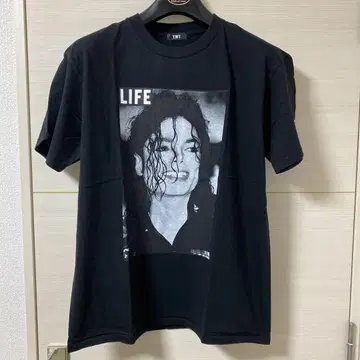 TMT 티셔츠. 미사용 새상품.