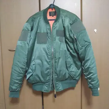 MA-1 자켓 (항공복 상의 사양)