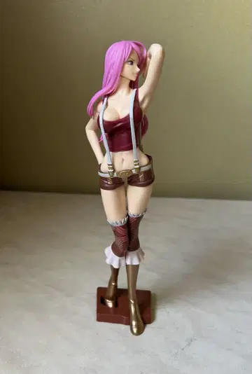원피스 피규어 핑크 헤어