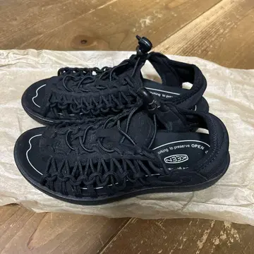 KEEN 킨 여성용 유니크 투 오티 블랙 24.0cm