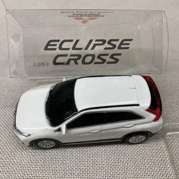 MITSUBISHI ECLIPSE CROSS 미니카 화이트