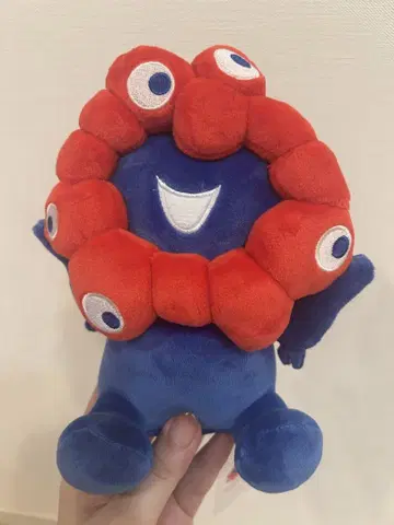 즉시 매진 상품  Myaku Myaku 쫄깃쫄깃 봉제 인형 앉은 자세