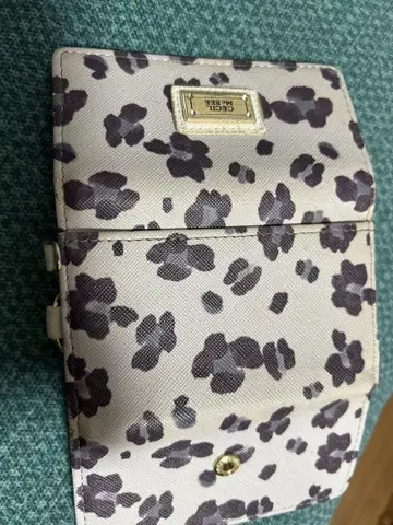 CECIL McBEE 꽃무늬 키케이스