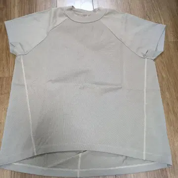 BRAHMIN 티셔츠 M