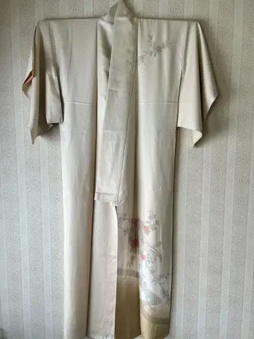호몬기 꽃무늬 자수 크림색