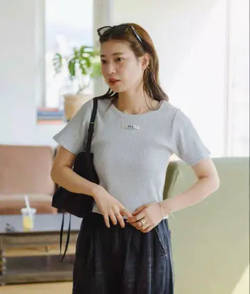 kastane 니트 택 리브 TEE