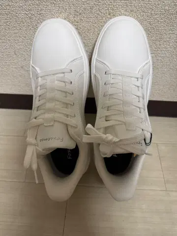 미사용품 스니커즈 서서 쉽게 신을 수 있는 남성용 경량 26.0cm