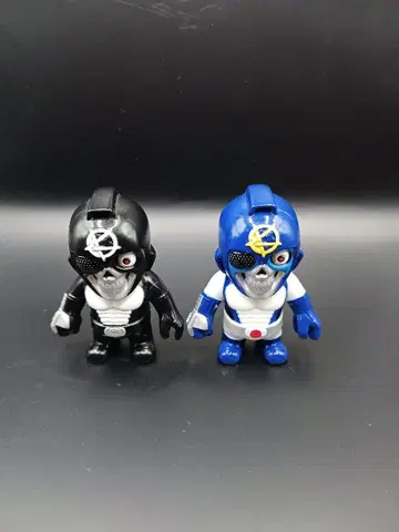 VAG 시리즈 35 군조 2개 세트