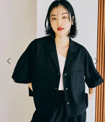 오픈 카라 숏 소매 셔츠/블랙