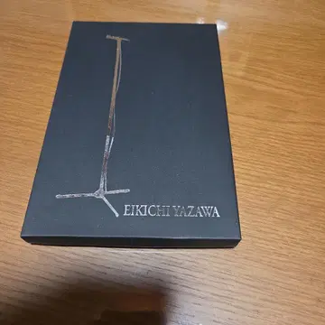 야자와 에이요시, 마이크 스탠드형 볼펜