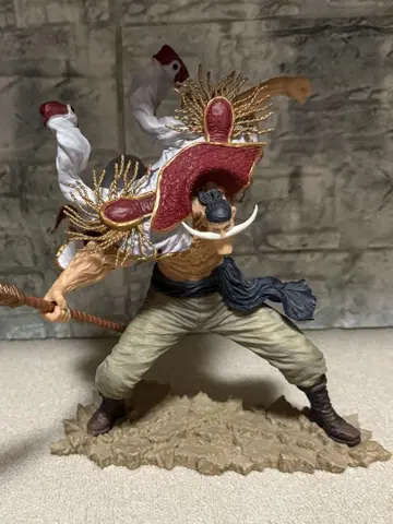 제일복권 ONE PIECE 흰 수염 메모리얼 로그 피규어