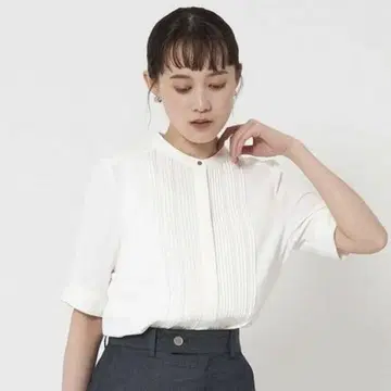 정가 9,000엔/새상품급] 그린 라벨 릴랙싱 반팔 블라우스