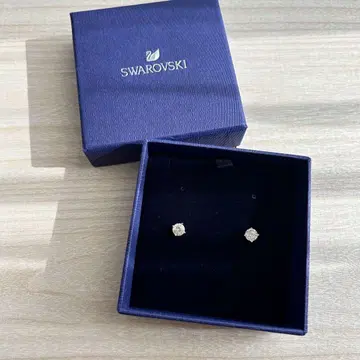 새상품급 스와로브스키 싱글 볼 스터드 귀걸이 SILVER925 실버925