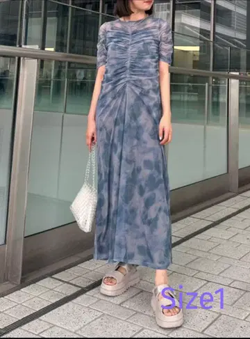 emmi 시어 드레이프 원피스