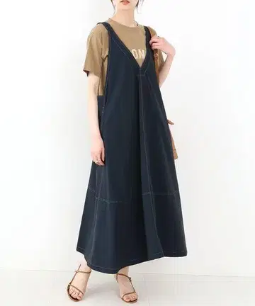 이에나 타스란 점퍼 스커트