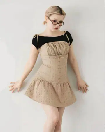 andmary Sandra lace dress 앤드 마리