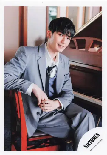 SixTONES 나 제시 공식 사진*1장