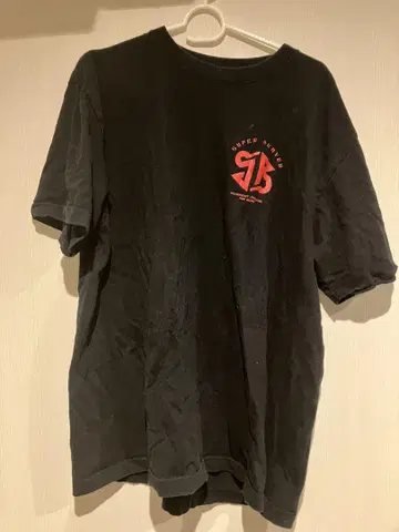SUPER BEAVER 티셔츠 블랙