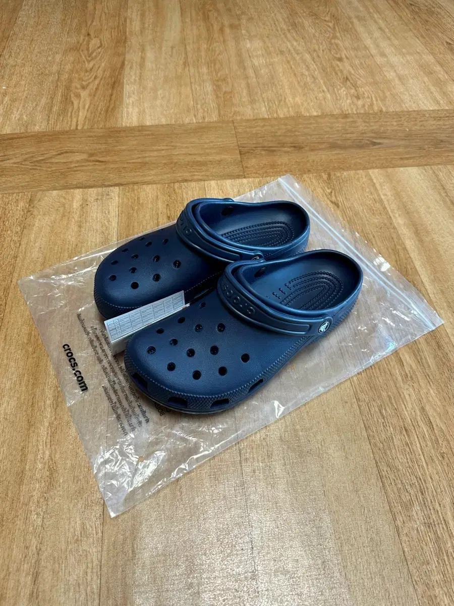 Crocs Classic Clog Navy 265 m8w10