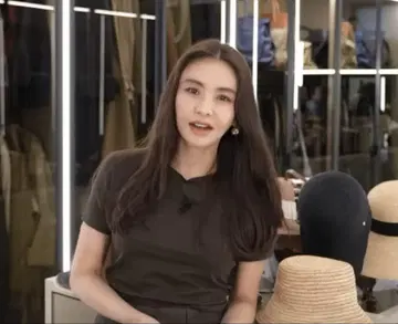 ZARA 타키마키 타키자와 마키코 착용 크롭 티셔츠 M