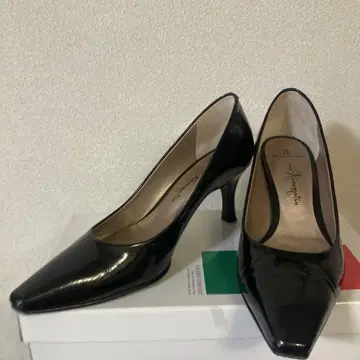 긴자 카네마츠 블랙 펌프스