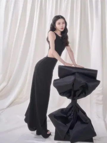 다리치 허리 오픈 컷 롱 원피스