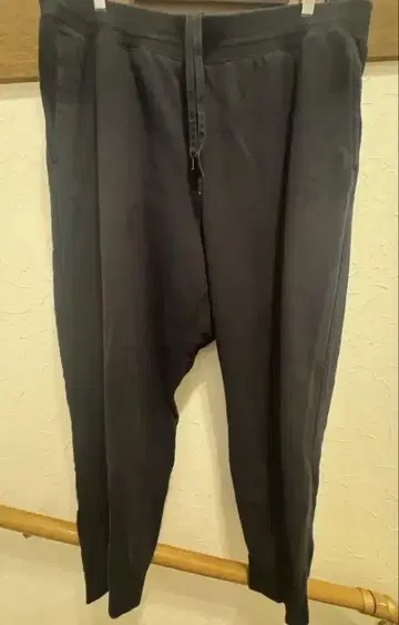 유니클로 블랙 조거 팬츠 3XL